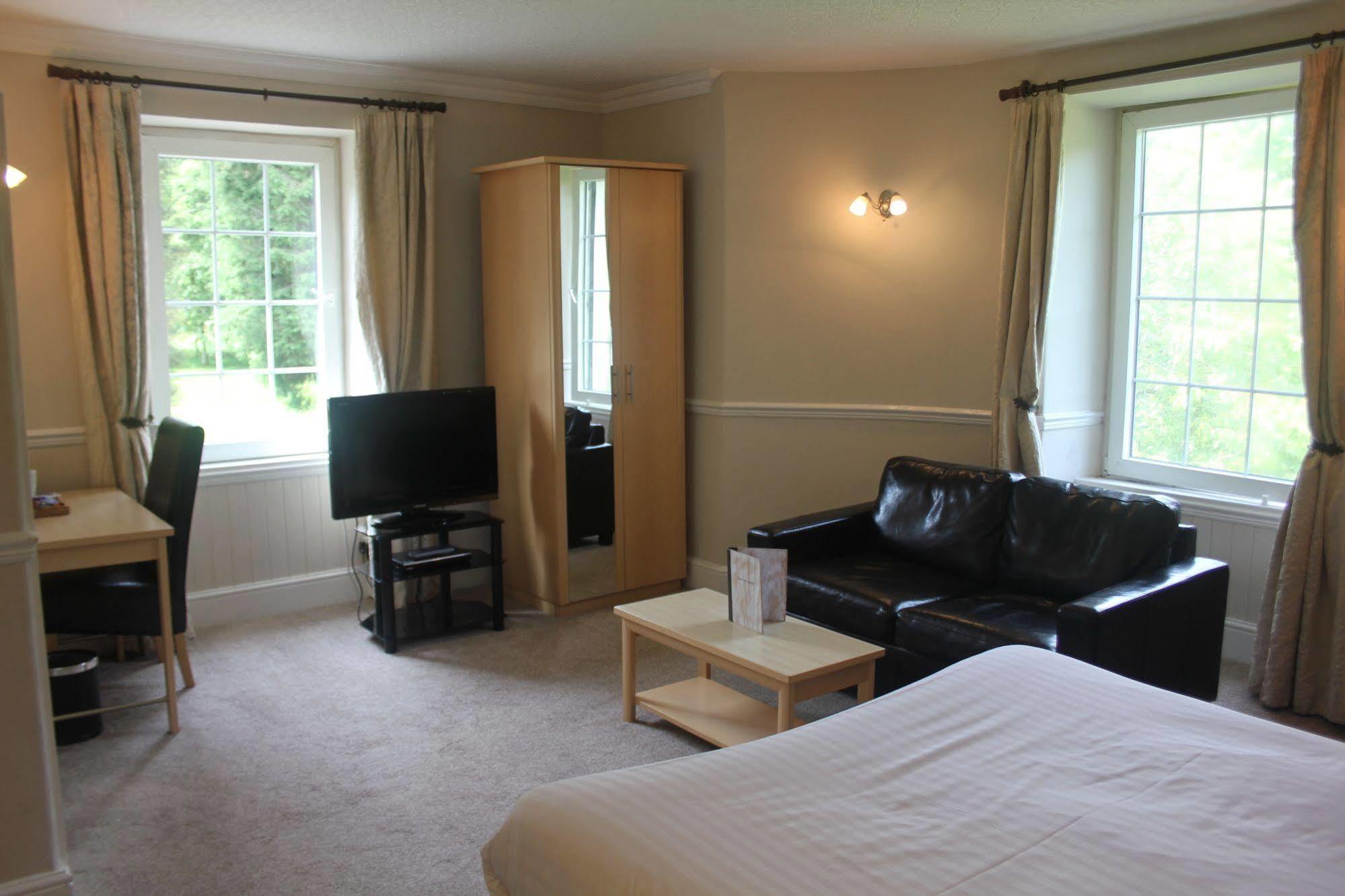 Nant Ddu Lodge Hotel & Spa 머티르티드필 외부 사진